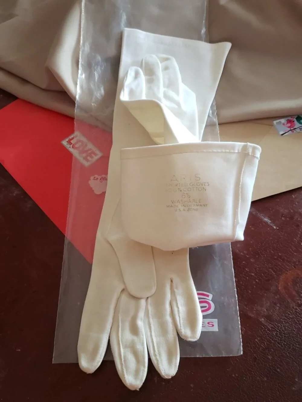 VINTAGE ARIS GLOVES USA ZONE HIGH FASHION